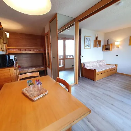 Appartement La Plagne, 1 Pièce, 4 Personnes - Fr-1-353-74